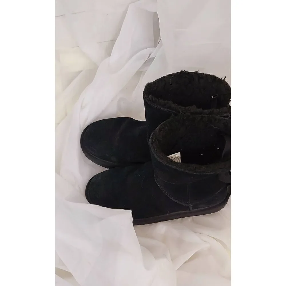 UGG Australia boots youth